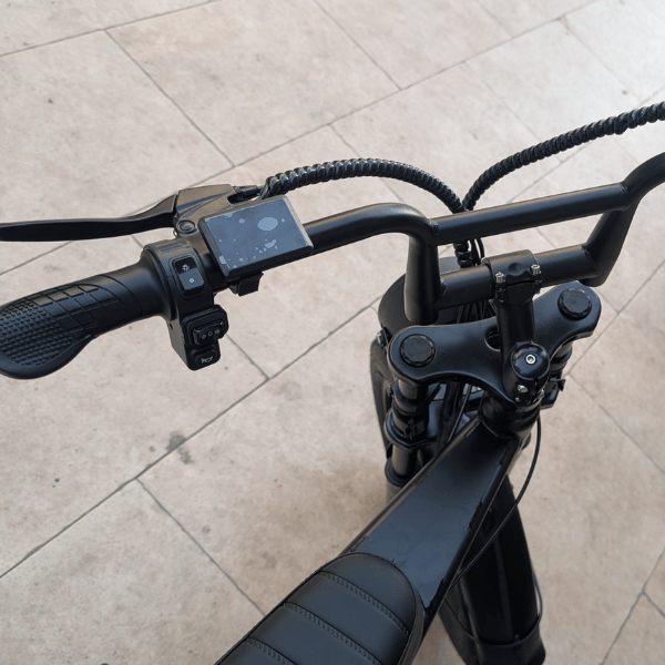EVOSCOOT V8 | Vélo Électrique 750W, Vitesse 45 km/h, Batterie 48V 15Ah, Autonomie 40-50 km – Image 5